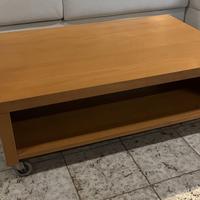 tavolino con rotelle