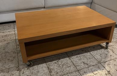 tavolino con rotelle