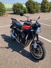 Kawasaki Z900 rs