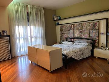 Stanza matrimoniale con bagno in camera a Altamura