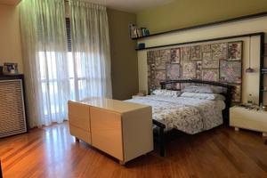 Stanza matrimoniale con bagno in camera a Altamura