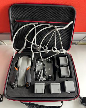 Drone DJI Air 2S fly more combo con 6 batterie
