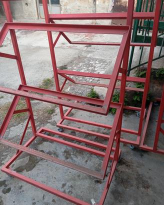 scaffali in ferro per fruttivendolo 