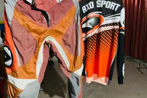 Pantaloni e maglia motocross enduro KTM