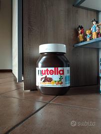 Contenitore nutella