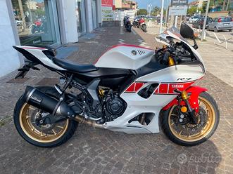 Subito Yamaha R1 1998 Usata R1 1998 R1 Prezzo Usata R Usata R1