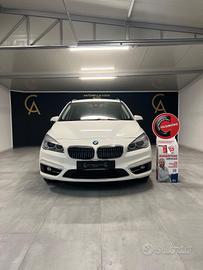 Bmw 2er Active Tourer 218d Luxury 5+2