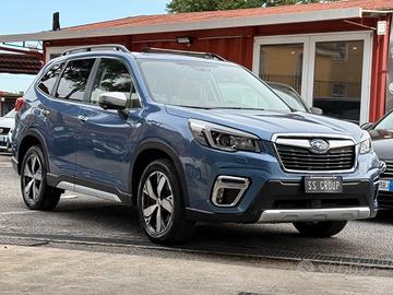 Forester 2.0 e-Boxer MHEV CVT Lineartronic 4dventu