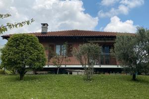 Villa con giardino vicino a Torino