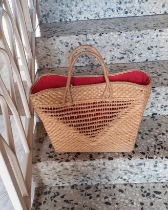 Borsa da spiaggia in paglia intrecciata