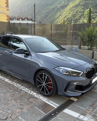 BMW  Series 1 M135i xDrive 2022 306CV Automatico