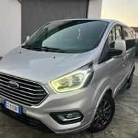 FORD TOURNEO CUSTOM 2.0 DIESEL IBRIDO 8 POSTI UNIC