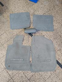 Set tappetini e poggiatesta originali Chrysler 