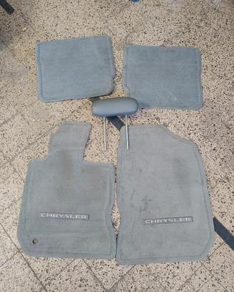 Set tappetini e poggiatesta originali Chrysler 