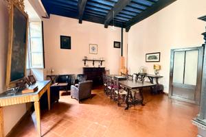 Appartamento su Palazzo Storico.Rif. BA/280