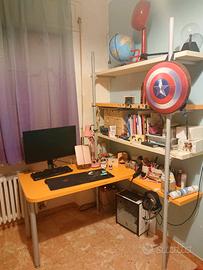 Scrivania + mensole/libreria [ribasso]