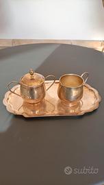 lattiera e zuccheriera antiche 