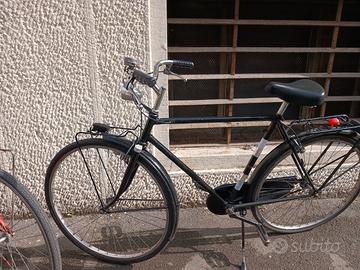 Due bici:da donna e da uomo