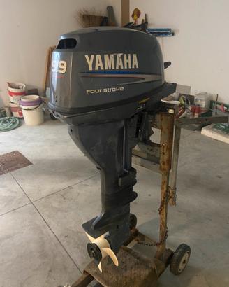 Motore fuoribordo Yamaha 9.9 4T