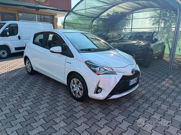 Toyota Yaris 1.5 Hybrid 5 porte Business