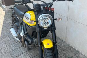 Ducati scrambler 800 icon