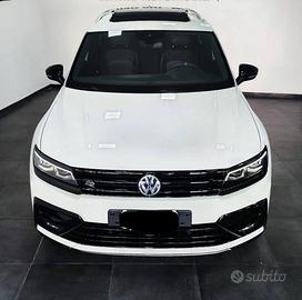 Tiguan R-Line 190cv 4Motion DSG Tetto panoramico