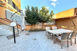 VILLA A SCHIERA A VILLARICCA
