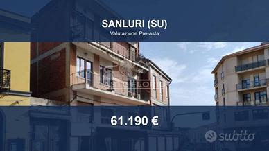 Immobile in asta di 165 m² con più di 5 locali a S