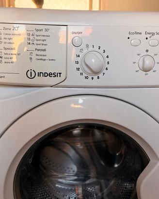 LAVATRICE INDESIT CARICA FRONTALE 8kg