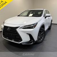 Lexus NX 2.5 business 4wd 197cv e-cvt