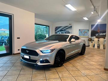 Ford Mustang Fastback 5.0 V8 TiVCT aut. GT