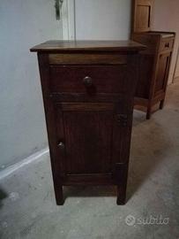 Comodini inizi del'900