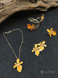 Parure artigianale fiorata color oro e arancione