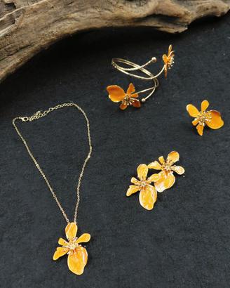 Parure artigianale fiorata color oro e arancione