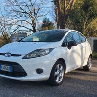 Ford Fiesta 6° serie 1.4 3P GPL Titanium 71 kw