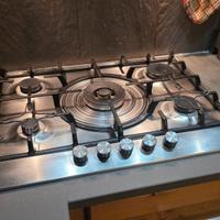 Piano cottura a gas 5 fuochi