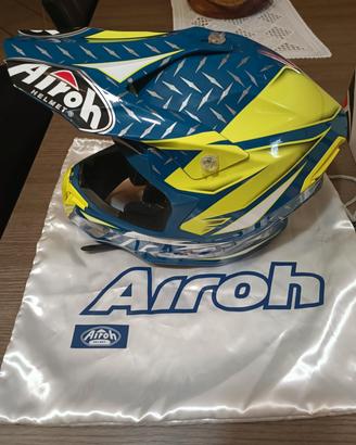 airoh cross twist blue gloss M