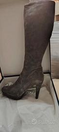 Stivali donna camoscio grigi 40