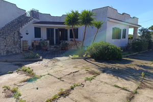 Grande villa a marina di Pulsano