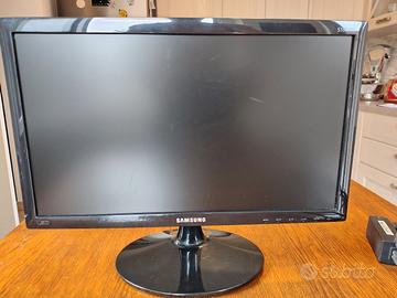 Samsung S19D300NY 19""