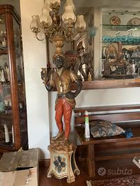 Moro piantana con lampada