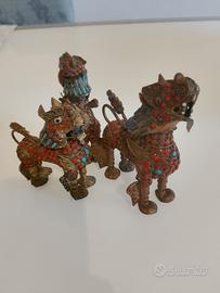 Tre cani di foo tibetani, Nepal/Tibet