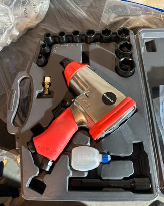 Avvitatore a impulsi