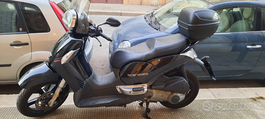 Aprilia Scarabeo 300s