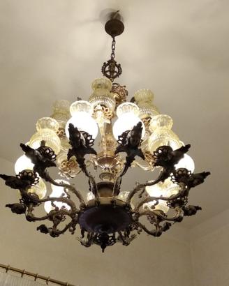 Lampadario in ottone originale
