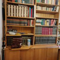 Libreria vintage in legno massello, ciliegio