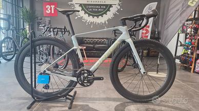 ORBEA TERRA RACE TG M FROZEN WHITE 2026 GRAVEL