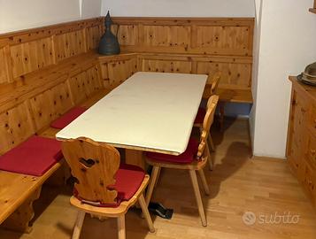 Stube tirolese in cirmolo