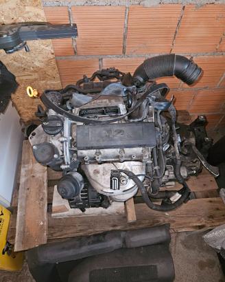 motore 1.2 benzina+cambio volkswagen polo (2008)