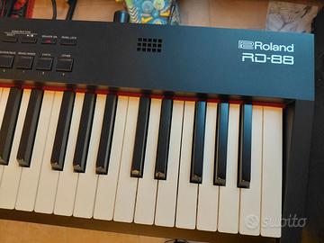 Stage piano Roland RD 88